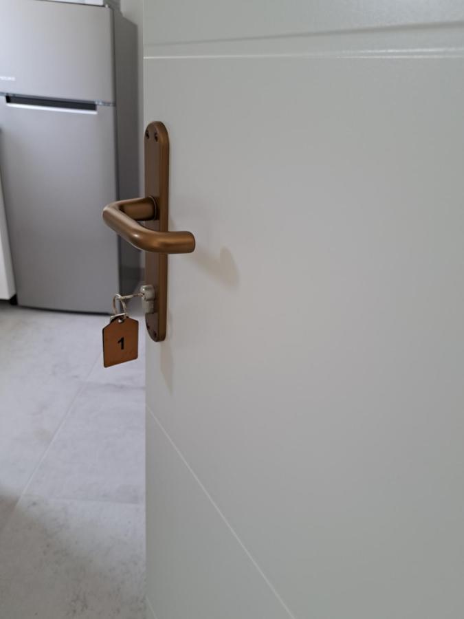 Mala Smokva Apartment Vir Exterior photo