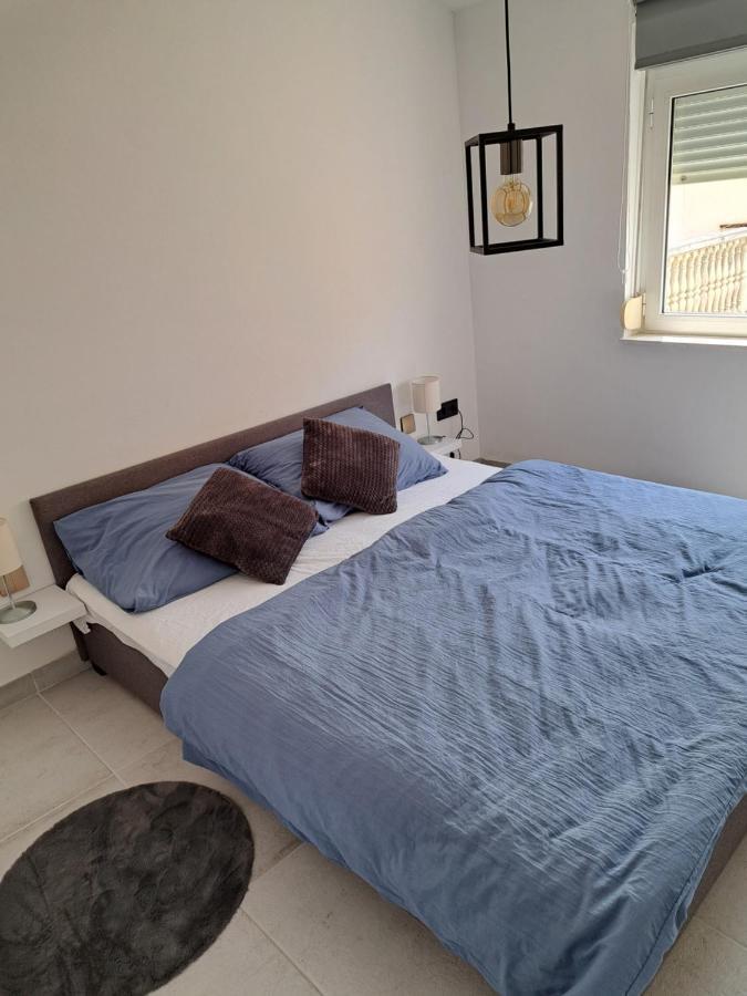 Mala Smokva Apartment Vir Exterior photo