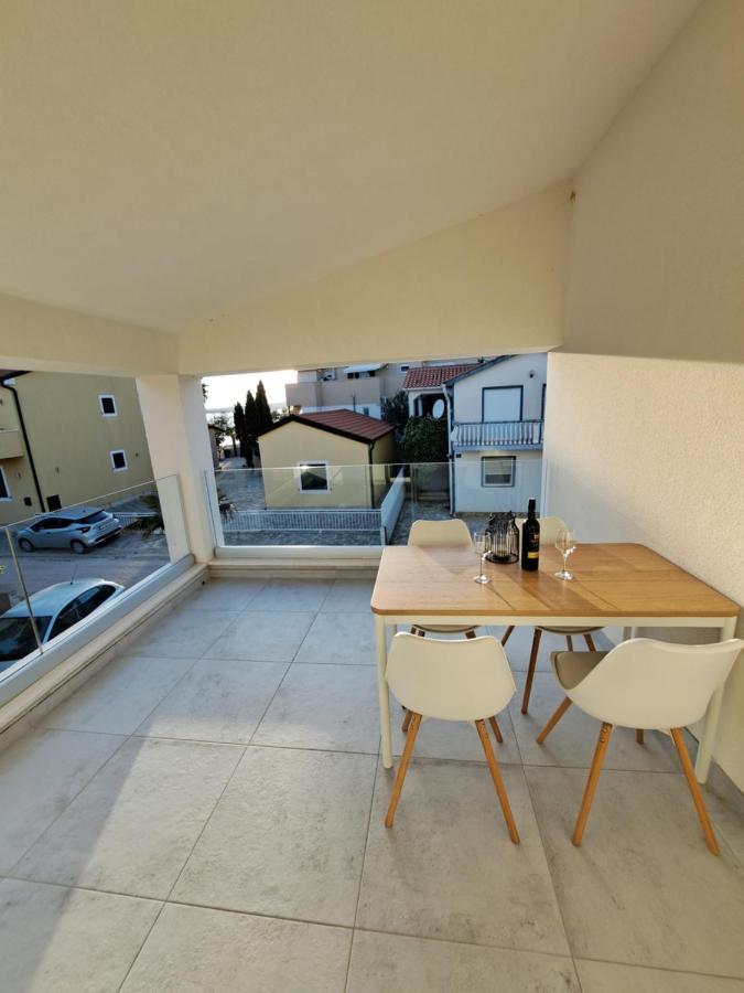 Mala Smokva Apartment Vir Exterior photo
